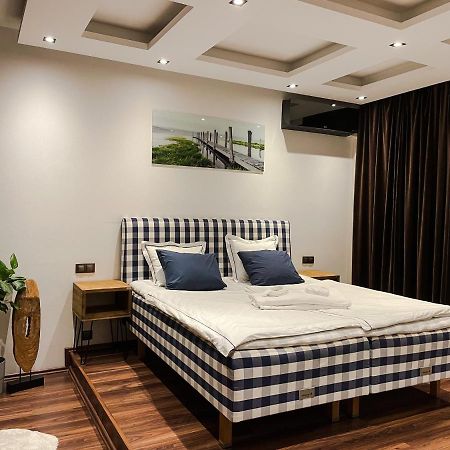 Apartment Lupacova 프라하 외부 사진